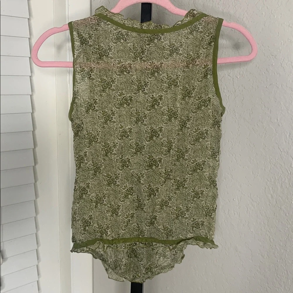Y2K vintage Ann Taylor sheer Olive Lace Sleeveless whimsical feminine dainty top - Picture 2 of 7